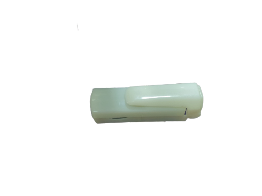 Sticky Fabric Remover - 4