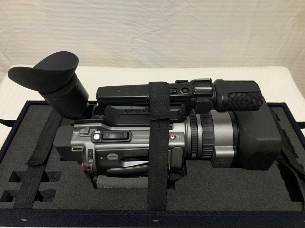 SONY DCR-VX2100 3CCD MiniDV - 6