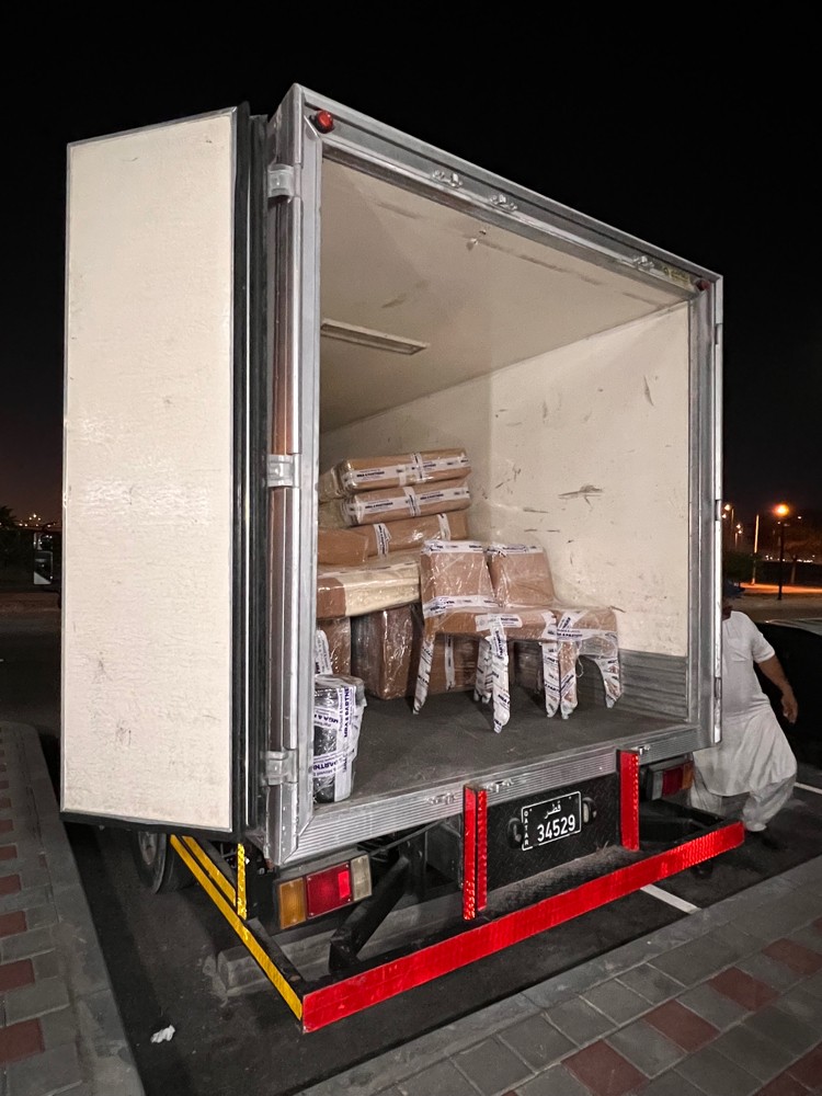 close truck moving company - 10