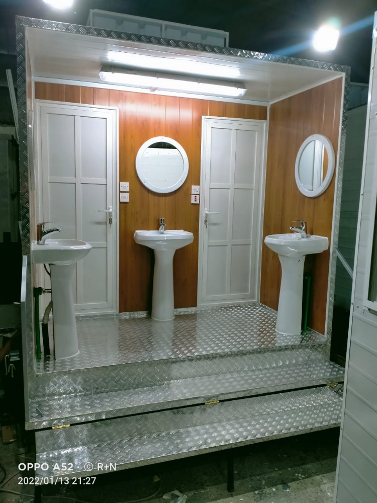 2.5/3 new toilet for sale - 11