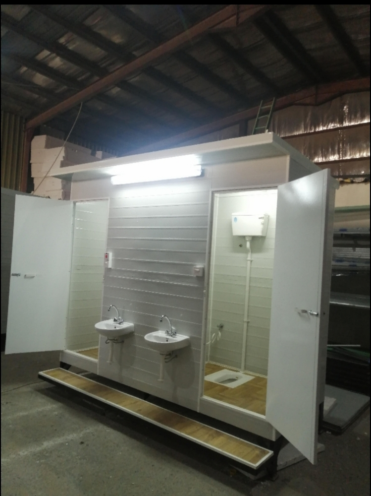 2.5/3 new toilet for sale - 9