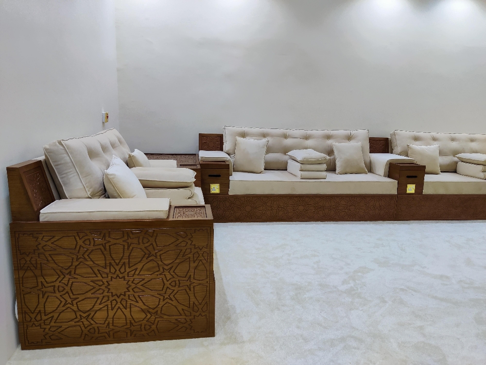 Home Furniture Upholstery in Qata - 2