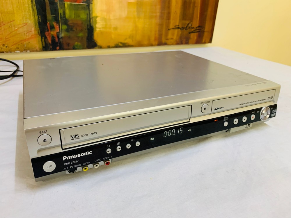 Panasonic DMR-ES35V - 2