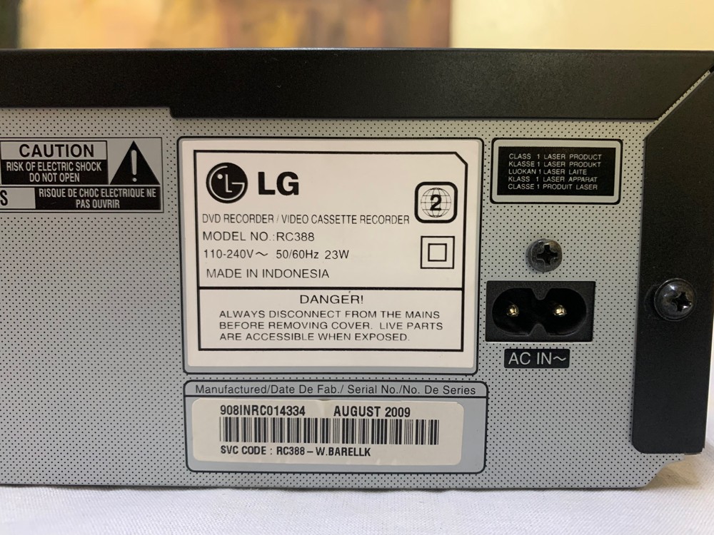 RC 388 LG VHS AND DVD - 8