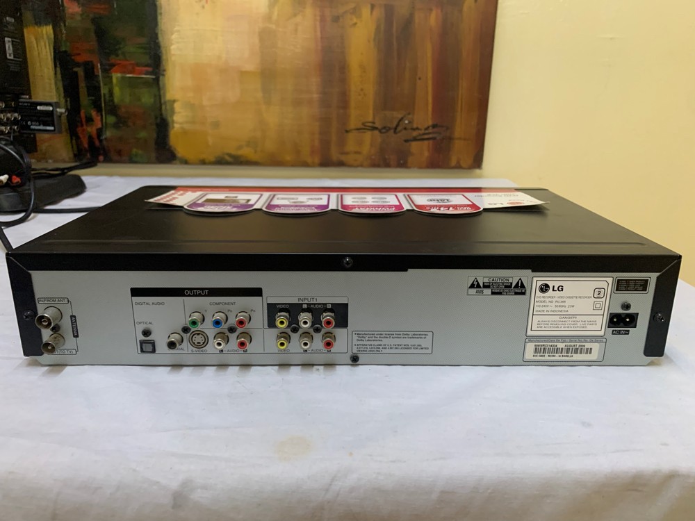 RC 388 LG VHS AND DVD - 7