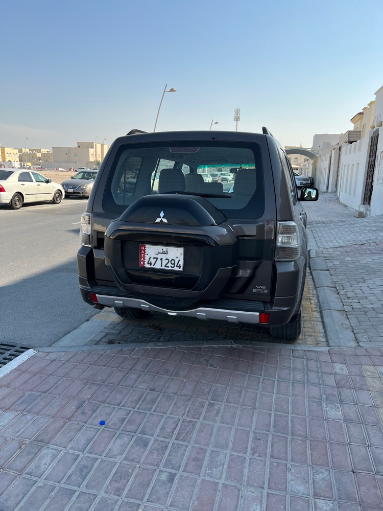 Family Used Pajero for sale - 3