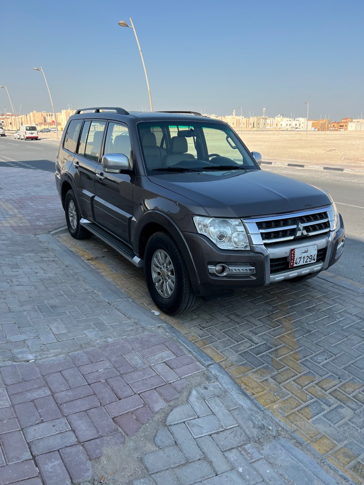 Family Used Pajero for sale - 11