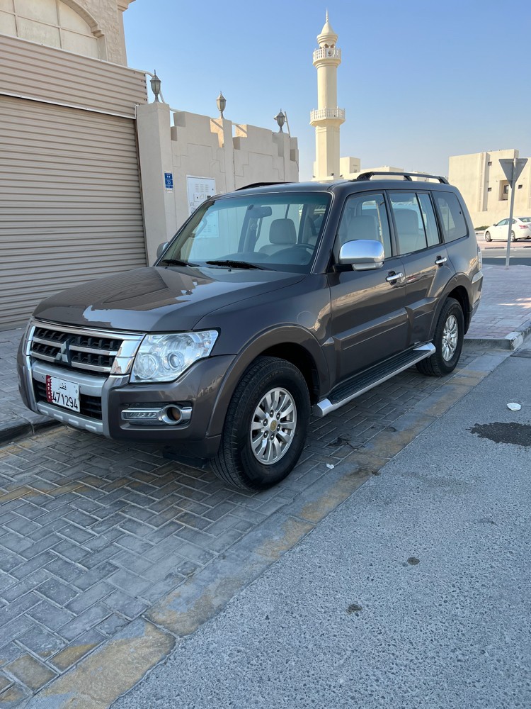 Family Used Pajero for sale - 6