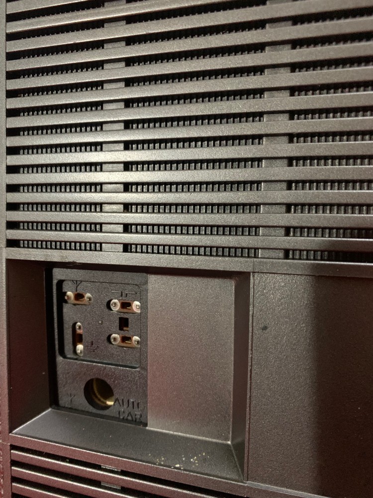 Vintage SATELLITE 2100 Radio - 2