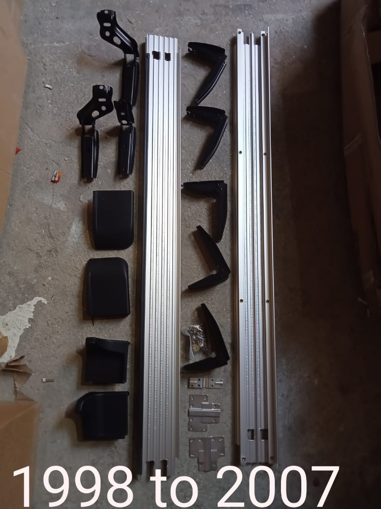 Land cruiser side step - 1