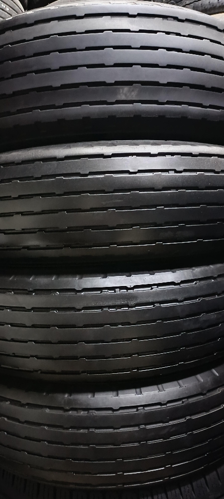 900/17"maxxis - 1