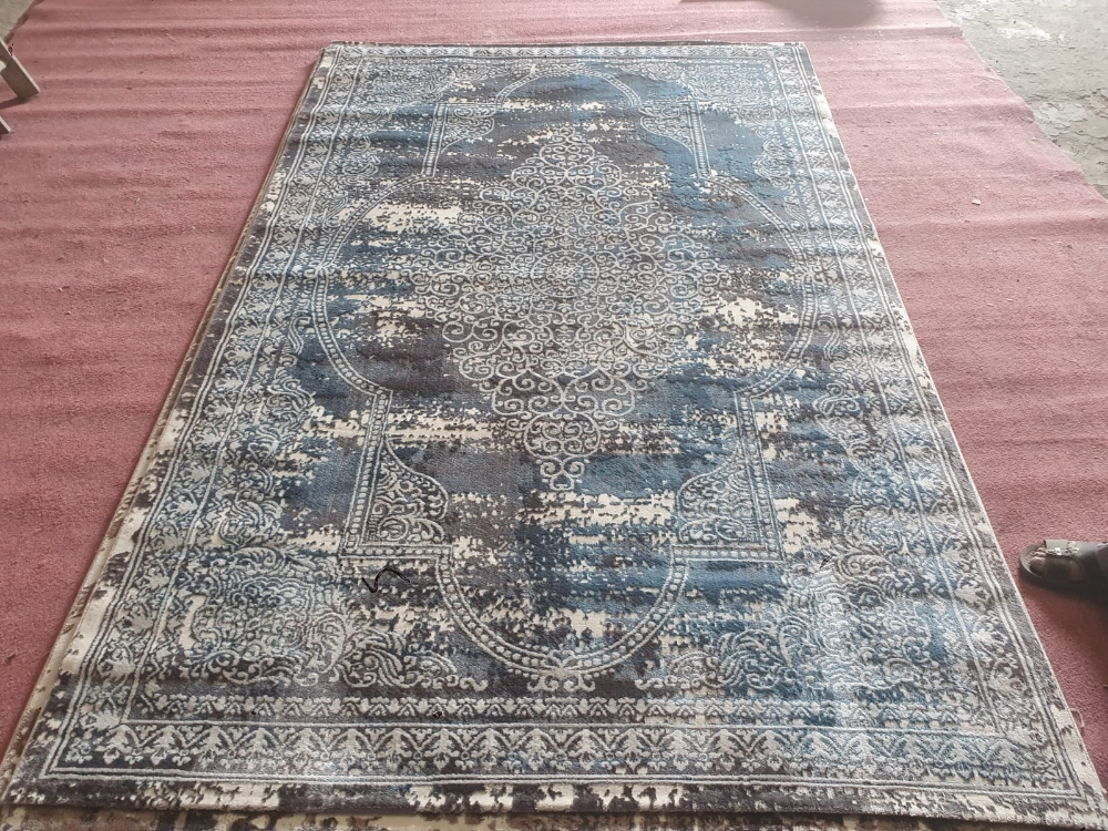 إذا كنت بحاجة إلى مركز جوليا اتصل - 6