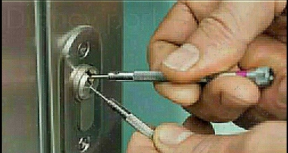 تركيب وصيانة الأبواب والاقفال وفت - 1