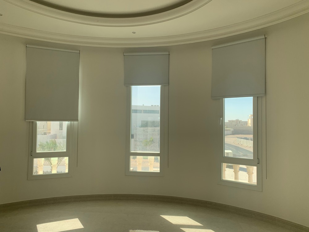 لدينا بكرة ستائر جيدة - 1
