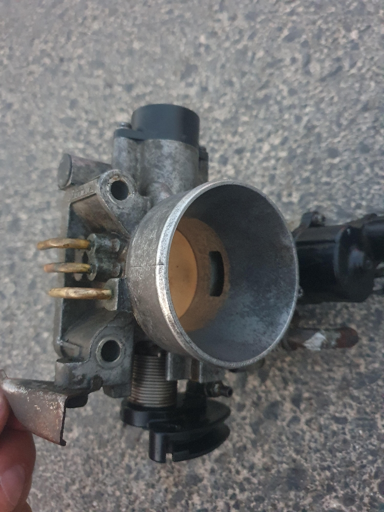 بوابه هواء لانسر ٢٠٠٩ - 4