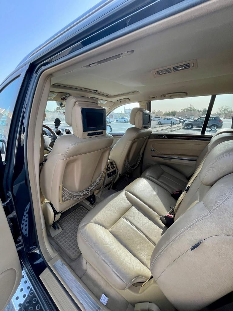 Mercedes GL550 - 11