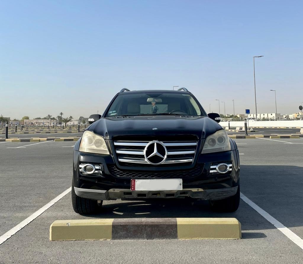 Mercedes GL550 - 1
