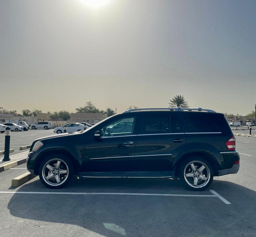 Mercedes GL550 - 4