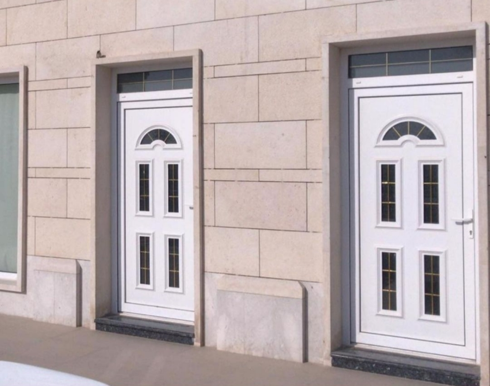 upvc and almoniam door cobart - 1