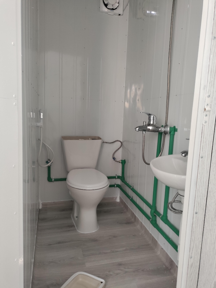 New  cabins sale  55577810 - 6