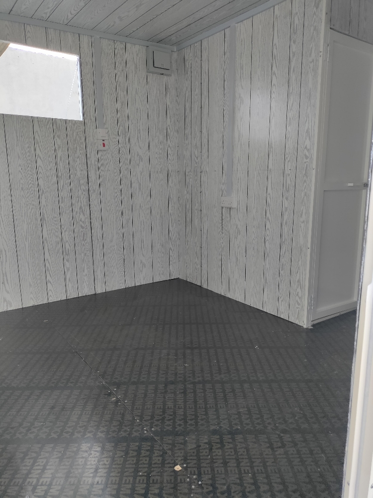 New  cabins sale  55577810 - 5