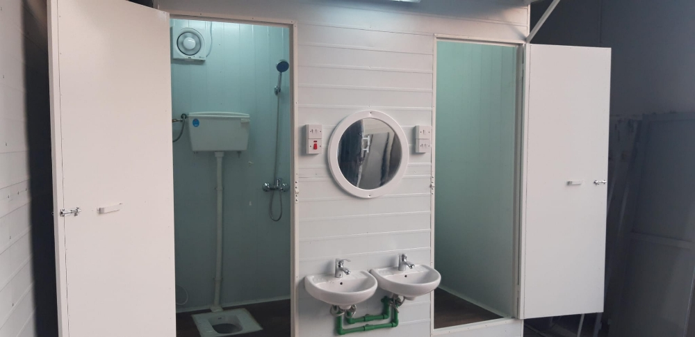 double Toilet ready for sale - 3