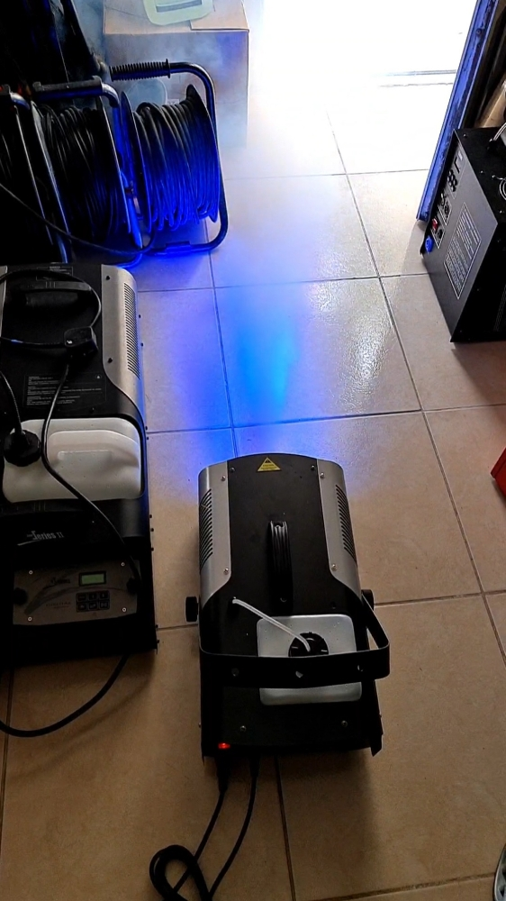 Smoke machine fog machine - 4