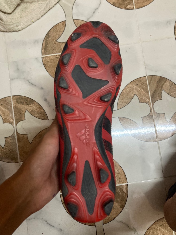 football Adidas predator - 8