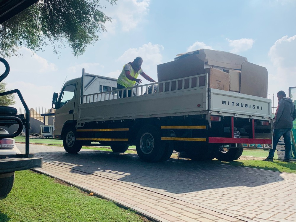 Mitsubishi 3 ton rent monthly - 4