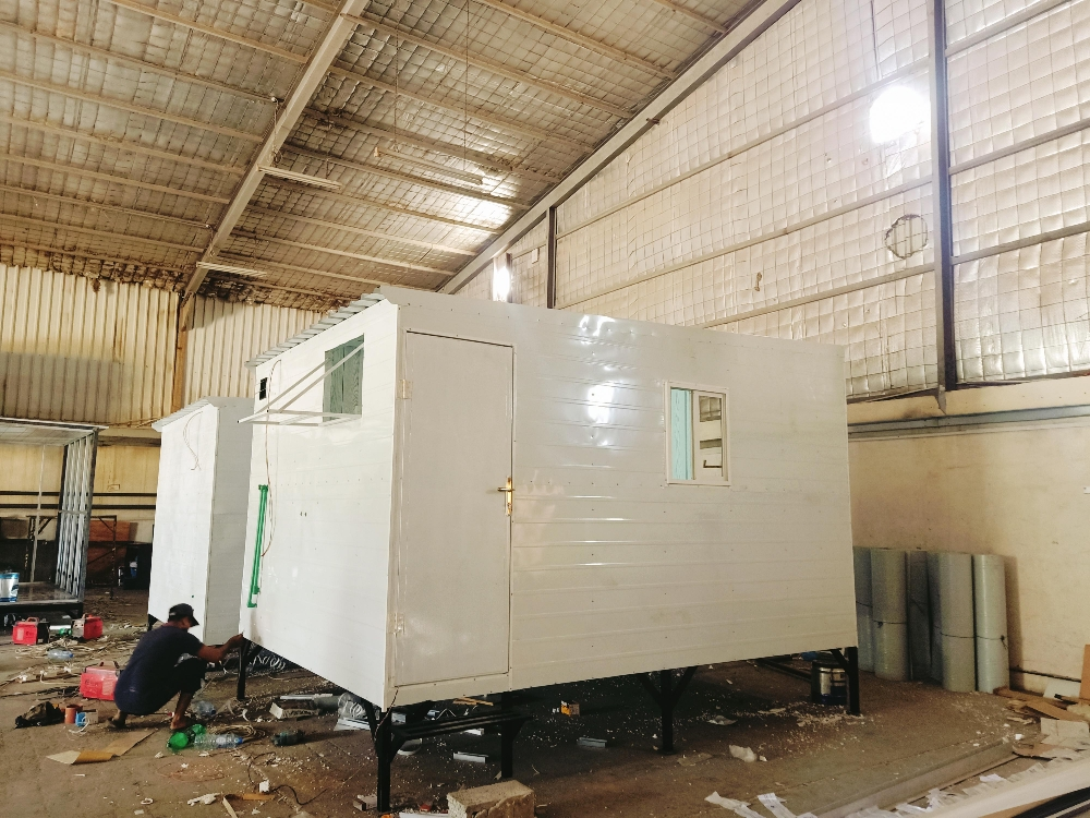 كبينة وحمام ومطبخ جديدة بسعر رخيص - 1