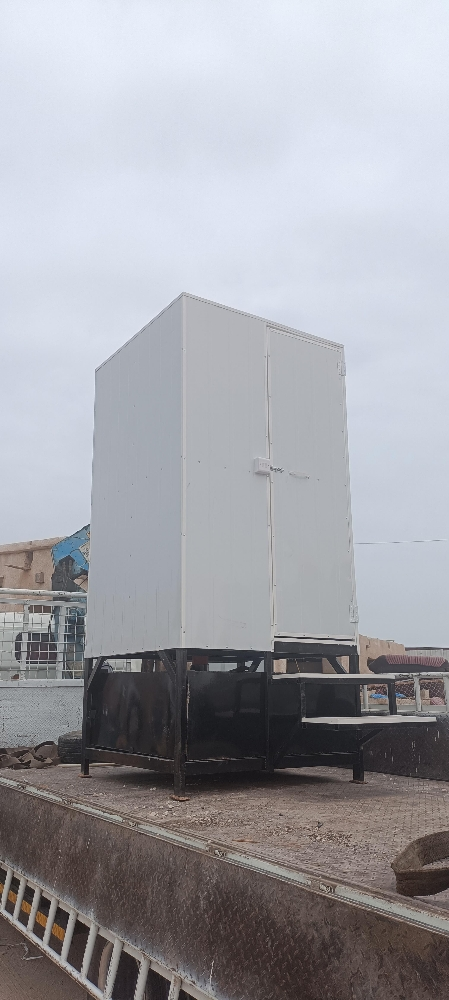 122/122 new toilet ready for sal - 1