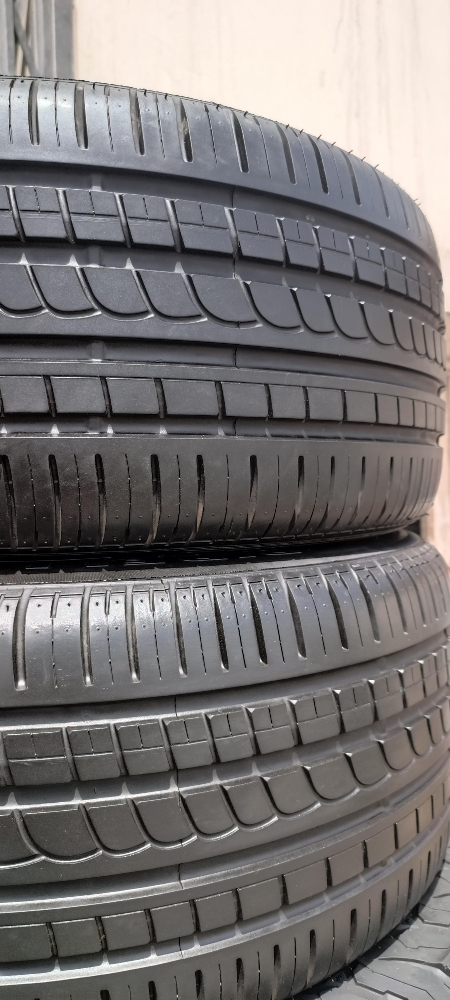 275/45/19"pirlli tyre - 1