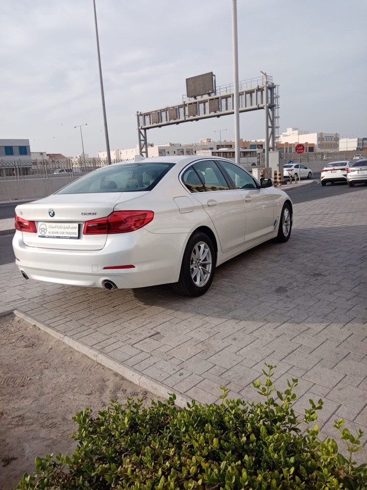 بي ام دبليو ٥٢٠ - 8
