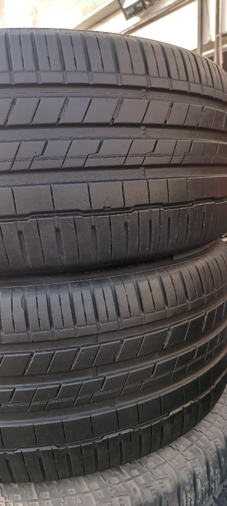 255/45/19"hankook tyre - 1