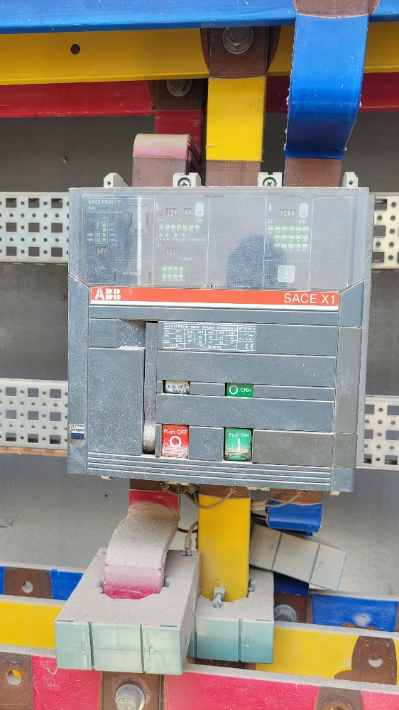 3000KVA - 5 Genset Sync Panel - 10