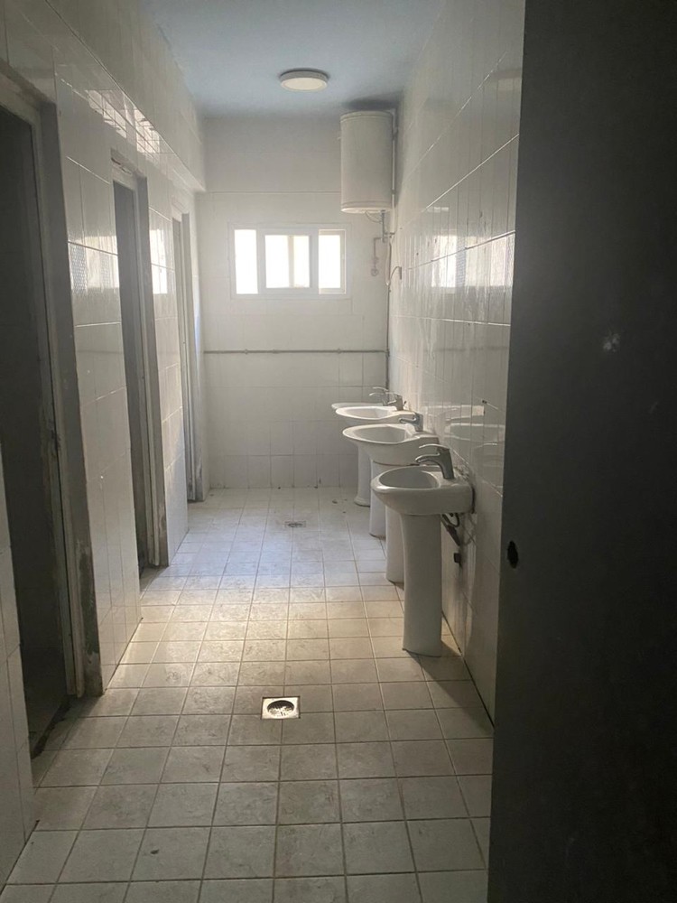 للايجار سكن 120 غرفه بالصناعية - 6
