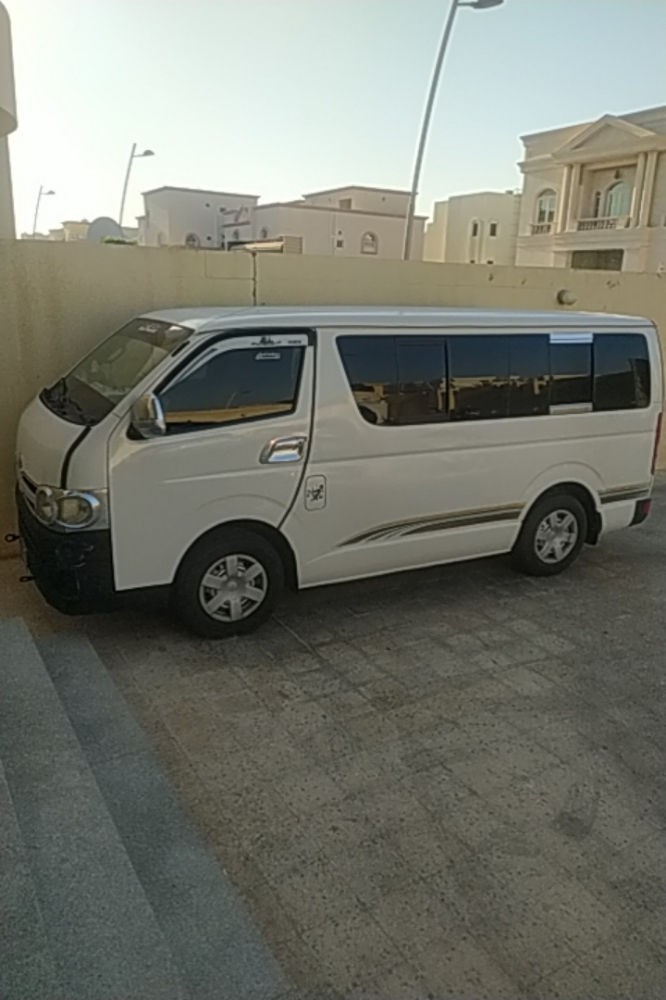 باص للايجار مطار صالون مطاعم - 2
