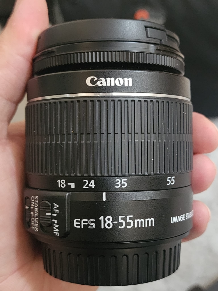 canon camera 2000D - 3