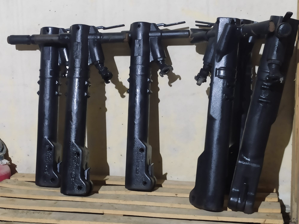 Pneumatic Jack Hammer - 3