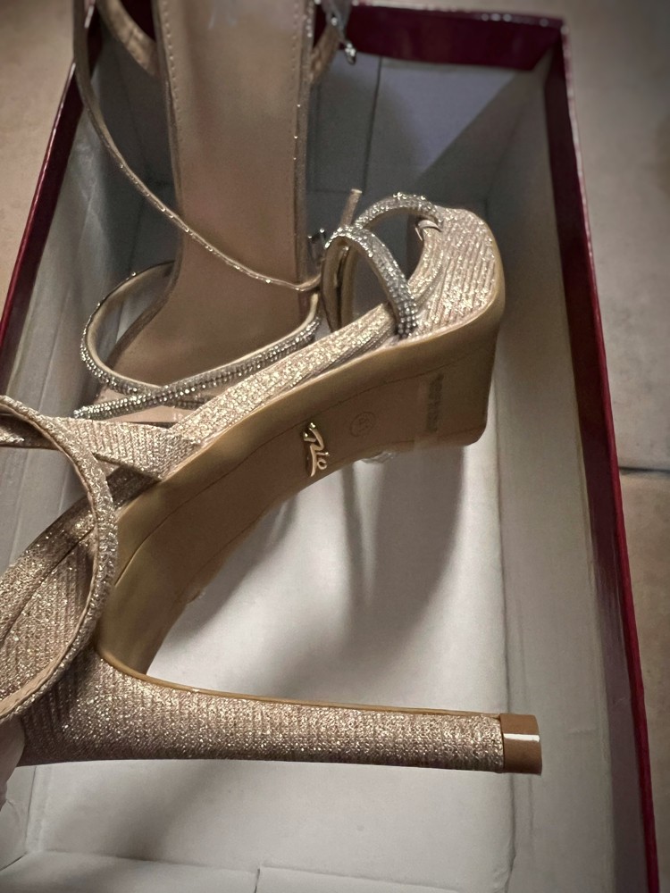 Elegant heel - 3