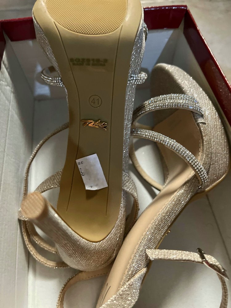 Elegant heel - 2