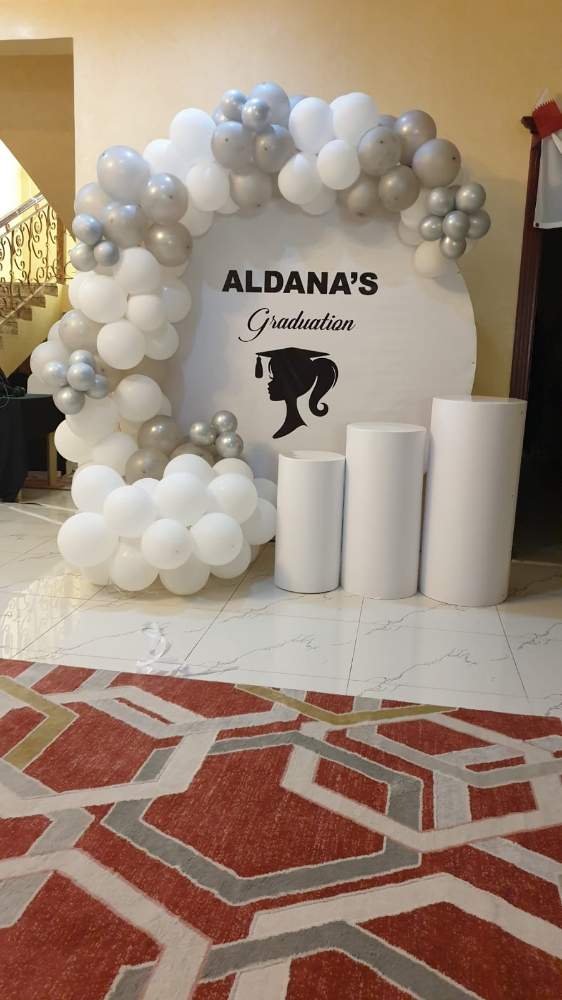 Graduation party design - 5