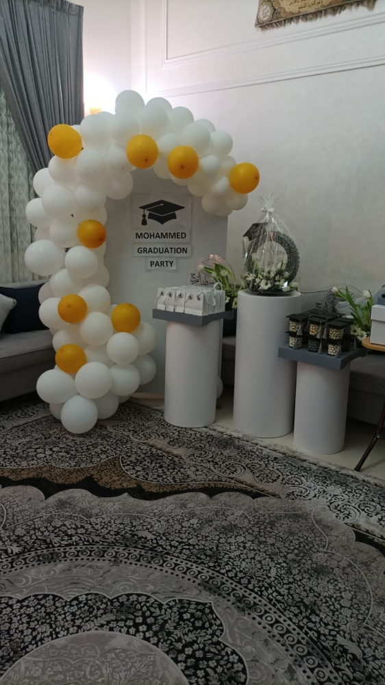 Graduation party design - 8