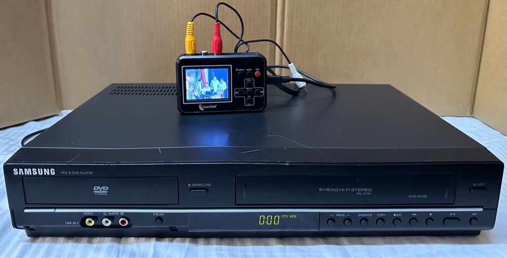 SAMSUNG VCR & DVD PLAYER  - 1