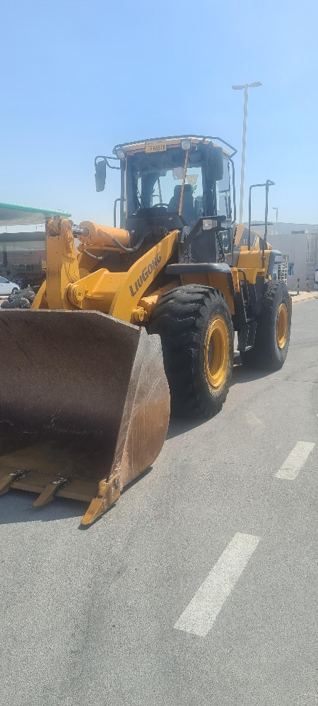 للايجار شياول وحفارات - 2