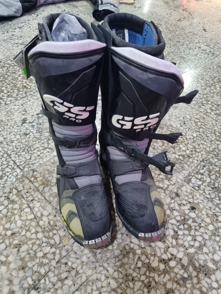 BMW rally boots - 1