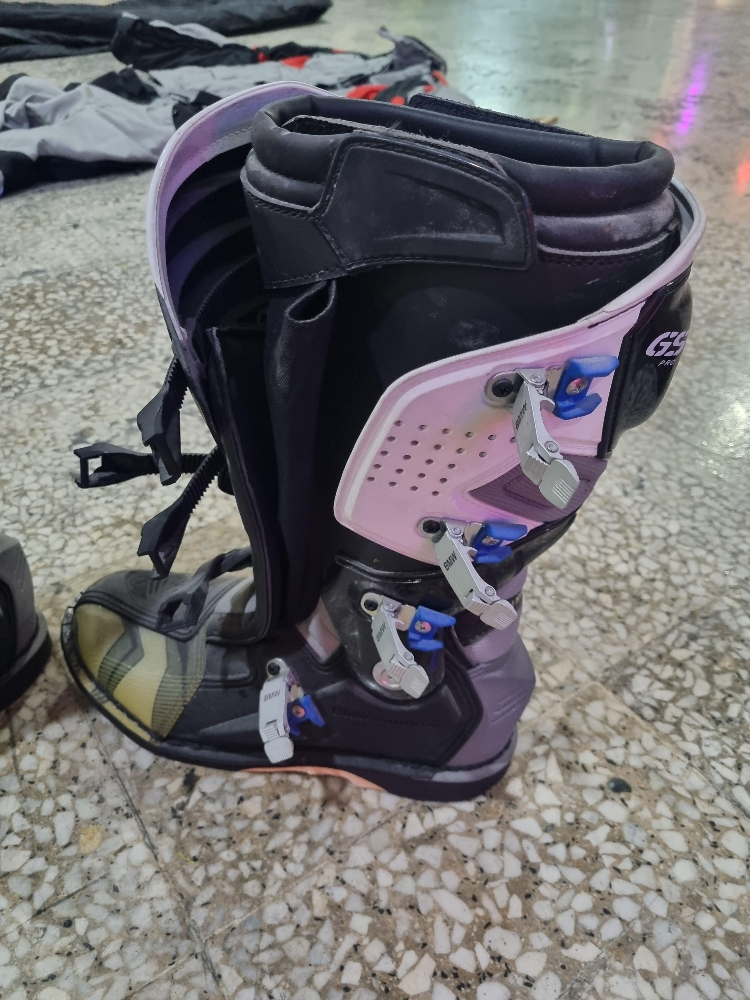 BMW rally boots - 2