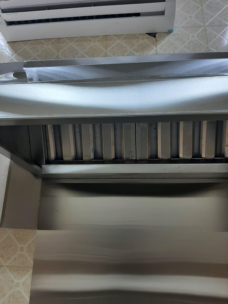 stailness steel kitchen hood - 2