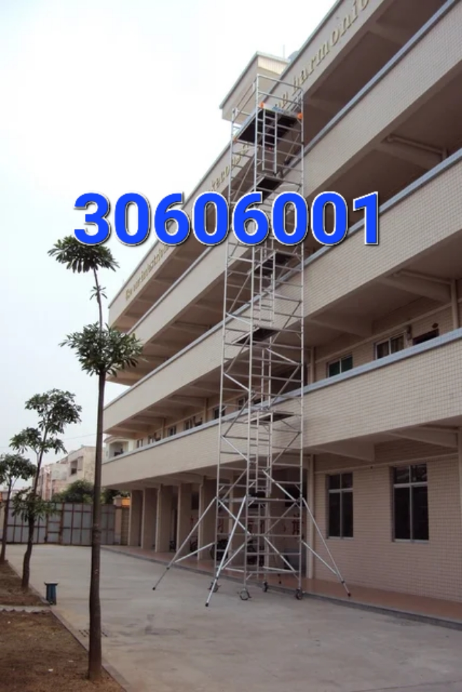 Aluminum scaffolding and ladders - 1