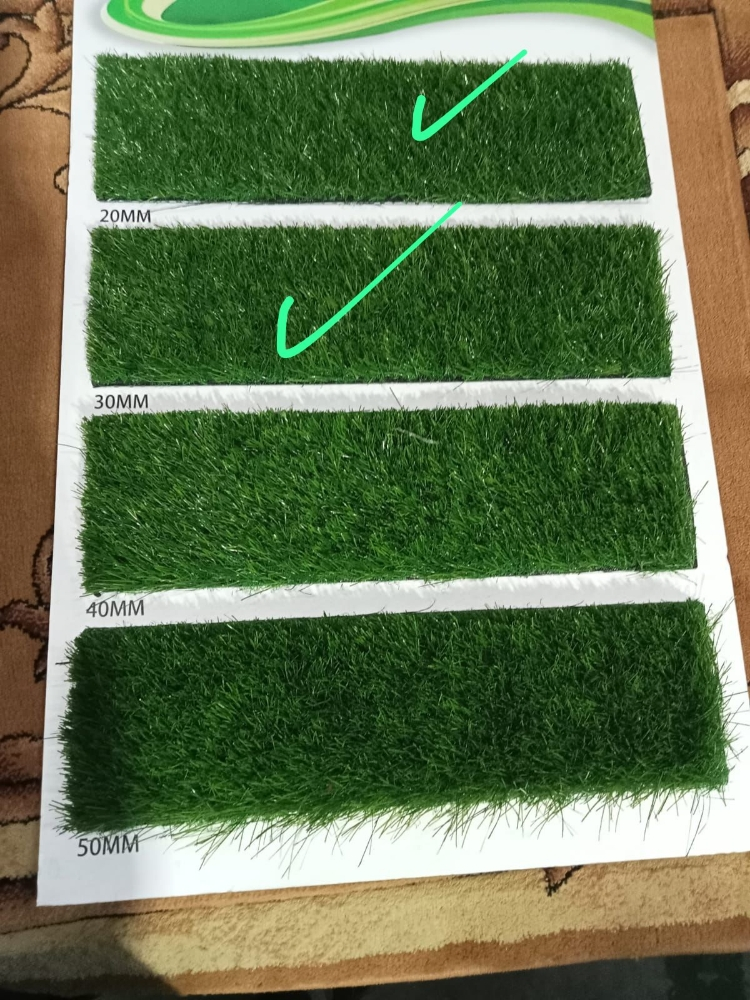 rolls grass - 1